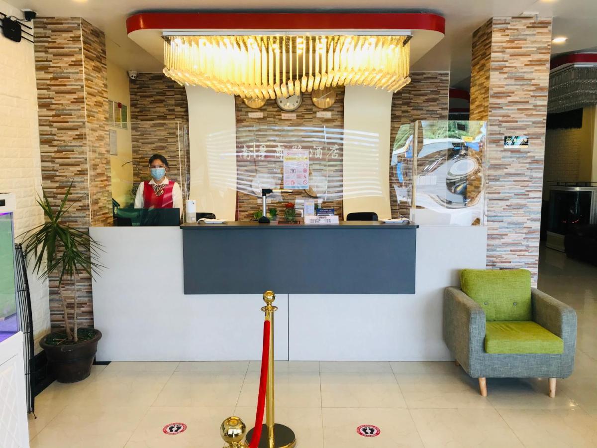 Southview Hotel Dumaguete City Экстерьер фото