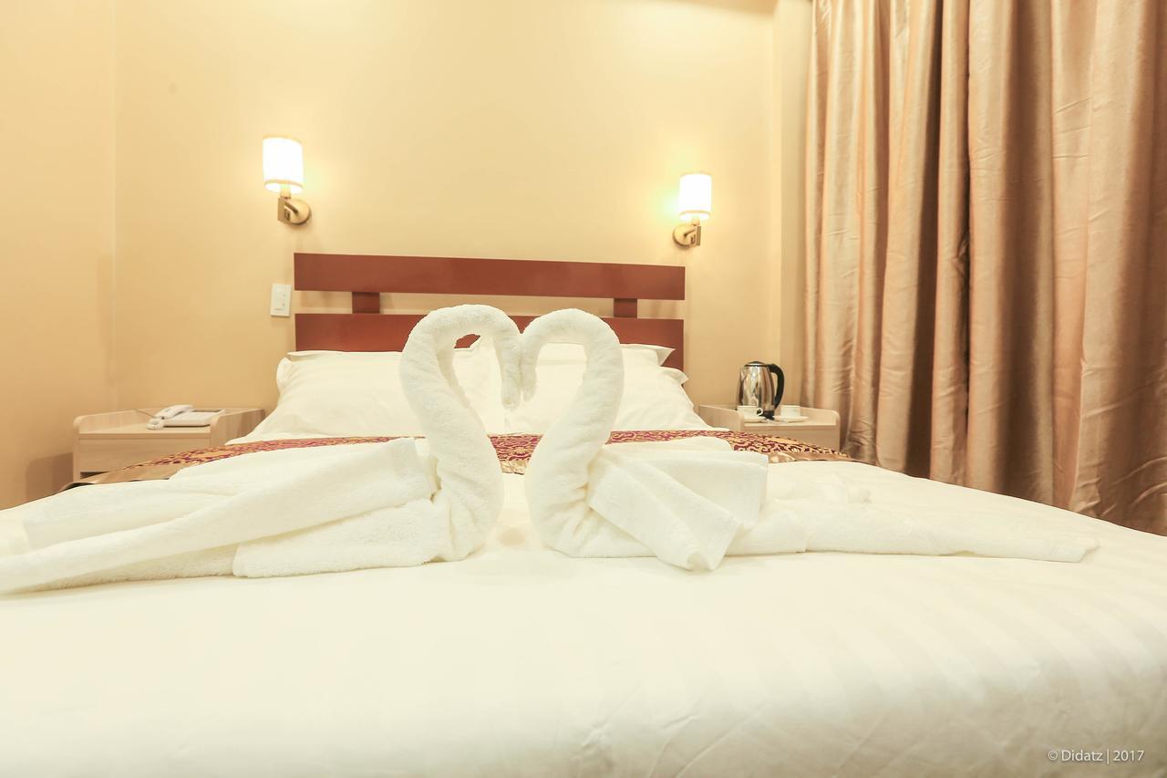Southview Hotel Dumaguete City Экстерьер фото